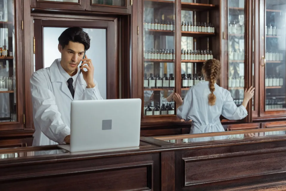 Thuốc và sản phẩm đang có